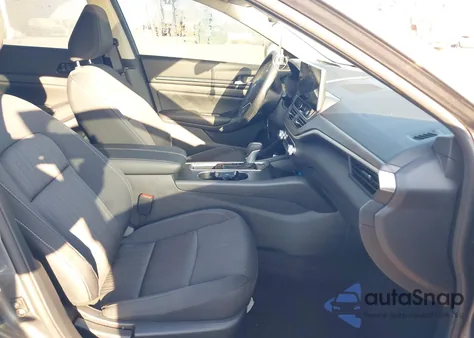 2025 Nissan Altima Sv Fwd z USA, uszkodzony, nr VIN 1N4BL4DV2SN413434